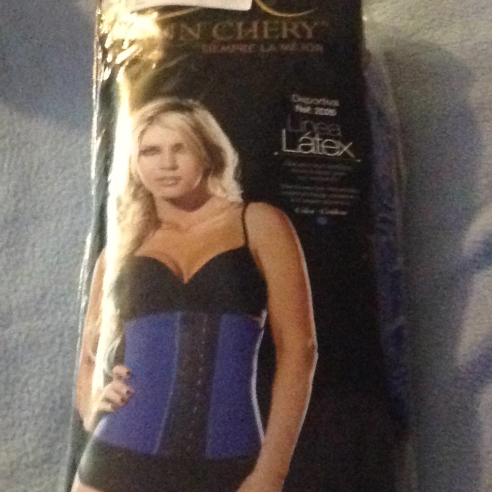 Workout waist clincher